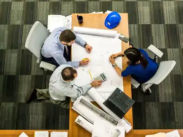 Los graduados en FP encuentran trabajo antes de nueve meses Los graduados en FP encuentran trabajo antes de nueve meses
