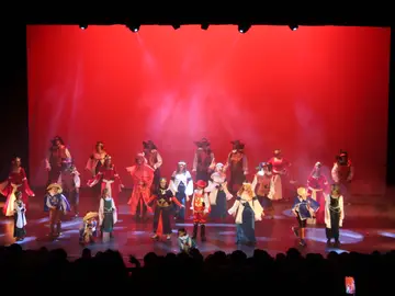 Los Guachis del Hospital de Albacete estrenan con éxito su nuevo musical Los Guachis del Hospital de Albacete estrenan con éxito su nuevo musical