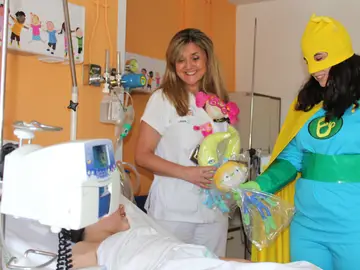 Seis superhéroes llegan a Toledo para ayudar a niños con cáncer Seis superhéroes llegan a Toledo para ayudar a niños con cáncer