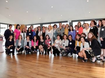 Carmen Bieger participa en un encuentro de mujeres líderes en España