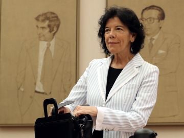 La ministra de Eduación, Isabel Celaá