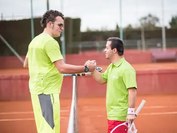 Jóvenes con discapacidad intelectual participan en el torneo 'Más que Tenis' Jóvenes con discapacidad intelectual participan en el torneo 'Más que Tenis'