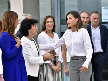 La reina Letizia inaugura el curso de FP en un centro sociosanitario La reina Letizia inaugura el curso de FP en un centro sociosanitario