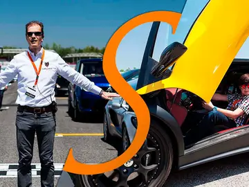 'Cars for smiles', el evento que convierte a los niños en copilotos profesionales por un día 'Cars for smiles', el evento que convierte a los niños en copilotos profesionales por un día