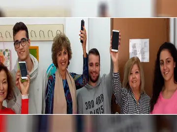 Alumnos de Formación Profesional presentan ADA, un proyecto que contribuye a la eliminación de la brecha digital Alumnos de Formación Profesional presentan ADA, un proyecto que contribuye a la eliminación de la brecha digital