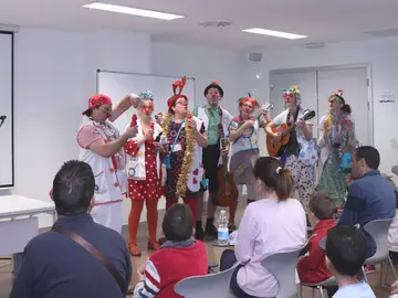 El Orfeón Universitario y la fiesta organizada por Payasospital marcan la jornada navideña en el Hospital La Fe El Orfeón Universitario y la fiesta organizada por Payasospital marcan la jornada navideña en el Hospital La Fe
