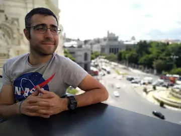 Linkia FP : “Estudiar una FP a distancia me ha permitido compaginar vida laboral y familiar con mi meta para mejorar profesionalmente” Linkia FP : “Estudiar una FP a distancia me ha permitido compaginar vida laboral y familiar con mi meta para mejorar profesionalmente”