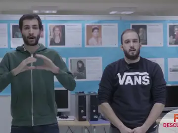 Estudié esta FP porque creo que la lengua de signos es una herramienta fundamental Estudié esta FP porque creo que la lengua de signos es una herramienta fundamental