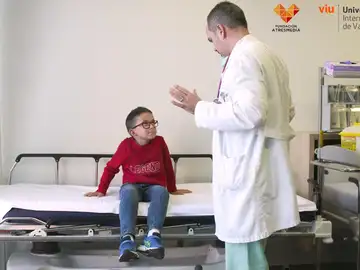 ¿Cómo comunicar en situaciones de crisis hospitalarias? ¿Cómo comunicar en situaciones de crisis hospitalarias?
