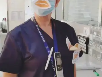 Miles de besos desde el Hospital HLA Mediterráneo Miles de besos desde el Hospital HLA Mediterráneo