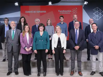 Constituimos nuestro Comité de Expertos para dar respuesta a los retos en comunicación y educación mediática de niños y jóvenes Constituimos nuestro Comité de Expertos para dar respuesta a los retos en comunicación y educación mediática de niños y jóvenes