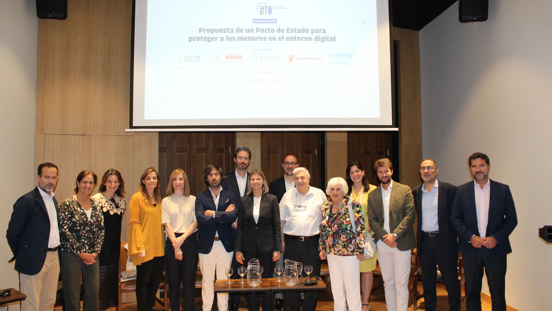 La Fundación Atresmedia se adhiere a la propuesta de Pacto de Estado para proteger a los menores de los riesgos de internet y las redes sociales