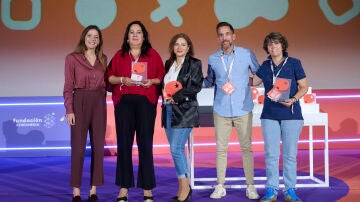 Mentes AMI 2025 Pensamiento Cr&iacute;tico