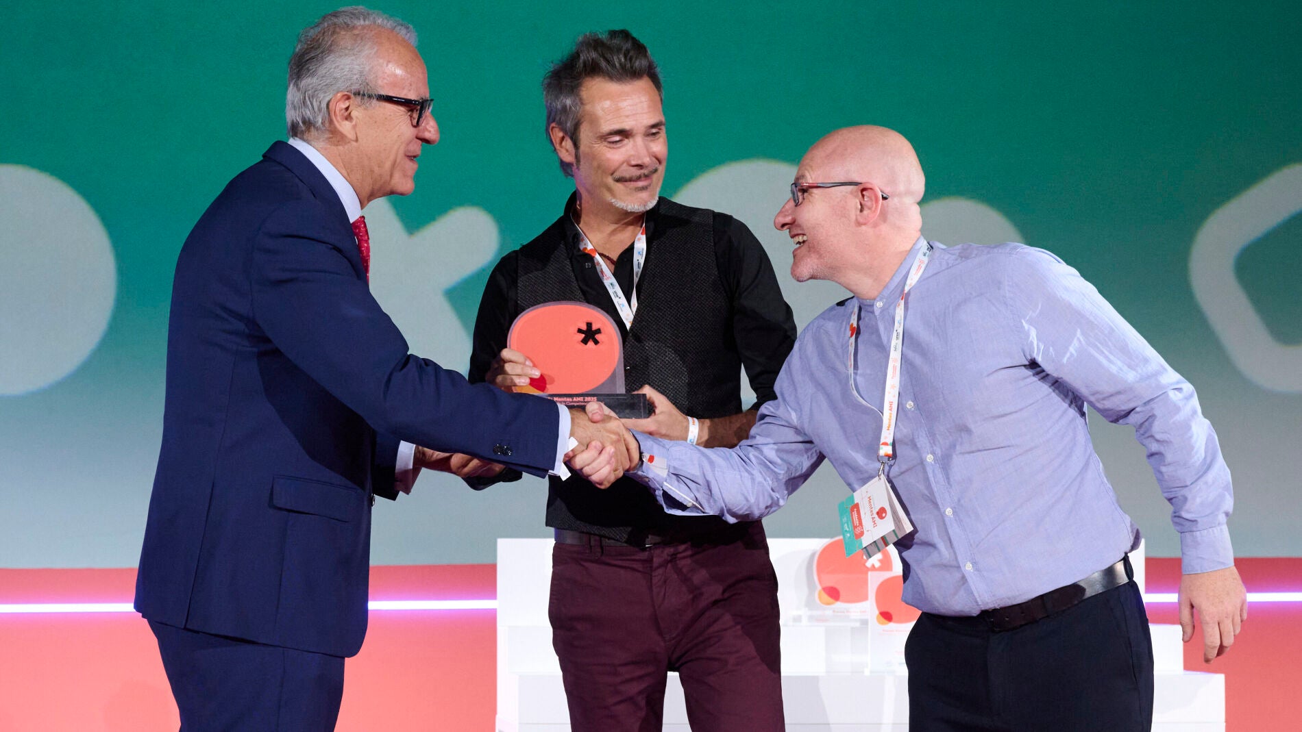 Entrega de premios Mentes AMI 2025