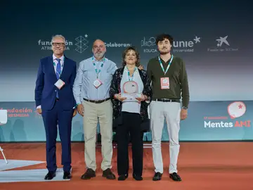 ‘Hackathon IA: Conversaciones con el Quijote’, el proyecto del CIFP Virgen de Gracia que une inteligencia artificial y literatura ‘Hackathon IA: Conversaciones con el Quijote’, el proyecto del CIFP Virgen de Gracia que une inteligencia artificial y literatura