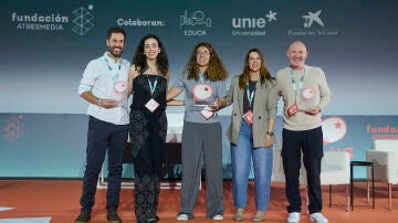 Finalistas y ganador Valores y Convivencia Premio Mentes AMI 2026