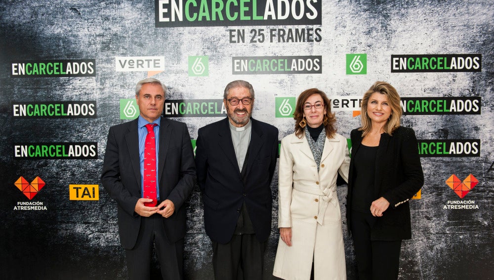 Carmen Bieger, presidenta de la Fundación Atresmeida en la exposición 25 FRAMES de 'Encarcelados'