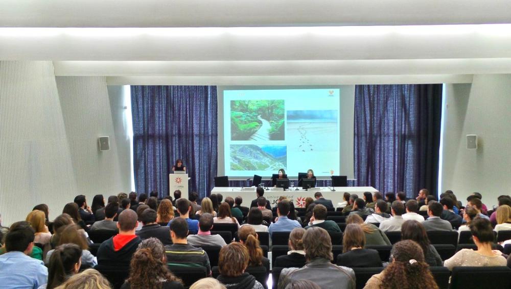Ponencia de la Fundación Atresmedia en Zaragoza