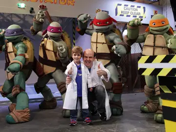 El Hormiguero llena de sonrisas los hospitales españoles El Hormiguero llena de sonrisas los hospitales españoles