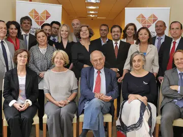 La Fundación y su Grupo de Expertos se reúnen para diseñar los próximos retos La Fundación y su Grupo de Expertos se reúnen para diseñar los próximos retos