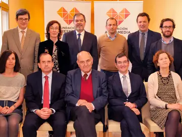 La Fundación ATRESMEDIA, Santillana y Samsung eligen las propuestas ganadoras de ‘Grandes Profes, Grandes Iniciativas’ La Fundación ATRESMEDIA, Santillana y Samsung eligen las propuestas ganadoras de ‘Grandes Profes, Grandes Iniciativas’