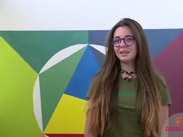 Tiene más salidas profesionales Tiene más salidas profesionales