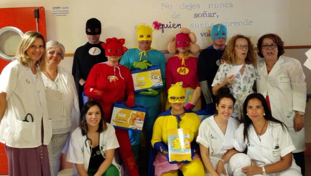 Seis superhéroes llegan a Badajoz  para ayudar a niños con cáncer 