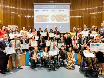 Premio SUPER Cuidadores para la Fundación Atresmedia Premio SUPER Cuidadores para la Fundación Atresmedia