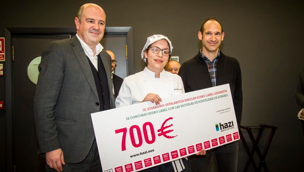 Una alumna del Instituto ULHI gana el concurso de cocina organizado por Fundación HAZI