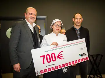 Una alumna del Instituto ULHI gana el concurso de cocina organizado por Fundación HAZI Una alumna del Instituto ULHI gana el concurso de cocina organizado por Fundación HAZI
