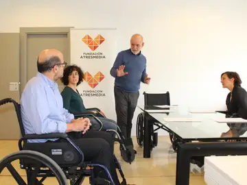Los empleados de Atresmedia participan en la jornada de sensibilización ‘Vive su realidad' Los empleados de Atresmedia participan en la jornada de sensibilización ‘Vive su realidad'