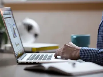 La Fundación Atresmedia y Fundación MAPFRE presentan un informe sobre la FP en España La Fundación Atresmedia y Fundación MAPFRE presentan un informe sobre la FP en España
