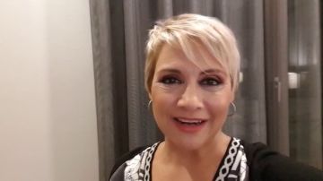 Gloria Serra también quiere borrar el dolor infantil