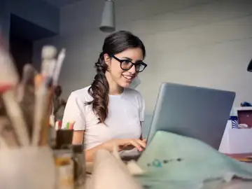 Se pone en marcha una bolsa de empleo online para titulados en Formación Profesional Se pone en marcha una bolsa de empleo online para titulados en Formación Profesional