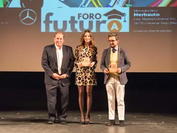 Recibimos el premio “Mejora de la Empleabilidad Recibimos el premio “Mejora de la Empleabilidad