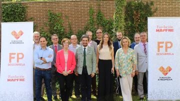Reunimos a nuestro grupo de expertos en FP para diseñar nuevas acciones Reunimos a nuestro grupo de expertos en FP para diseñar nuevas acciones