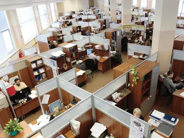 El 42,2 % de las ofertas de empleo publicadas el pasado año exigían el título de Formación Profesional El 42,2 % de las ofertas de empleo publicadas el pasado año exigían el título de Formación Profesional