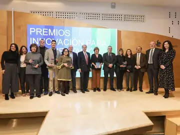 Fundación Bertelsmann y el Grupo Bosch España hacen entrega de los premios “Innovación para la Orientación Profesional” Fundación Bertelsmann y el Grupo Bosch España hacen entrega de los premios “Innovación para la Orientación Profesional”