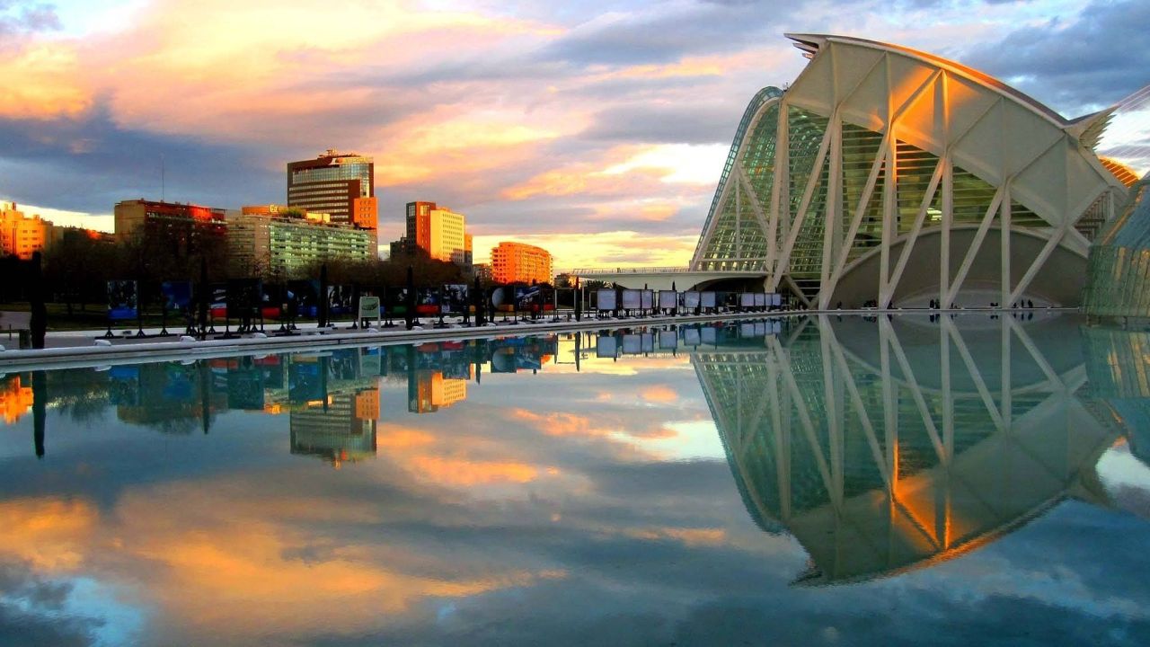 Valencia, sede de un centro de referencia nacional de Formación Valencia, sede de un centro de referencia nacional de Formación