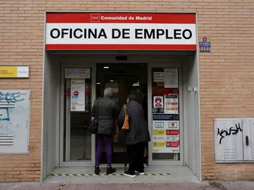 La pandemia sanitaria acentúa el desempleo juvenil La pandemia sanitaria acentúa el desempleo juvenil