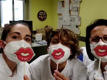 Besos redondos para todos los niños desde el Hospital de Txagorritxu Besos redondos para todos los niños desde el Hospital de Txagorritxu