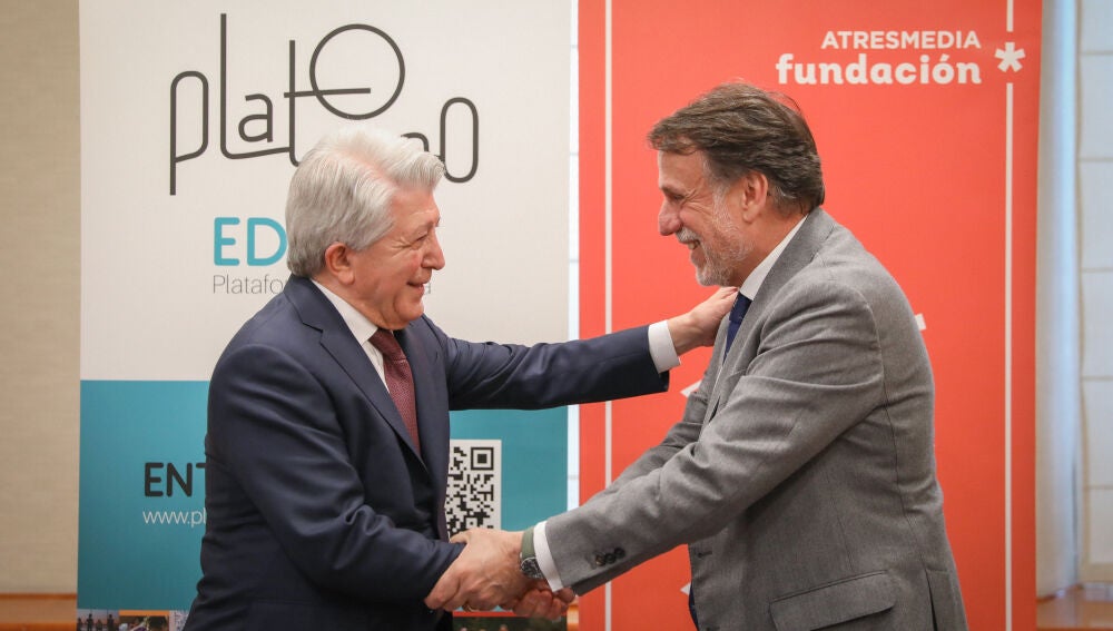 Enrique Cerezo, Presidente de Egeda, y José Creuheras, Presidente de la Fundación Atresmedia
