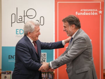 Enrique Cerezo, Presidente de Egeda, y José Crehueras, Presidente de la Fundación Atresmedia