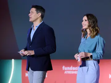 Vuelve a ver el Encuentro Mentes AMI 2024 con Victoria Arnáu y Jaime Cantizano Vuelve a ver el Encuentro Mentes AMI 2024 con Victoria Arnáu y Jaime Cantizano