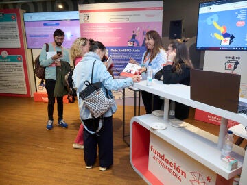 ¡Descubre todas las actividades de la zona de experiencias en el Encuentro Mentes AMI 2025!