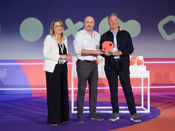 La entrega de los Premios Mentes AMI 2025 a través de las fotos La entrega de los Premios Mentes AMI 2025 a través de las fotos